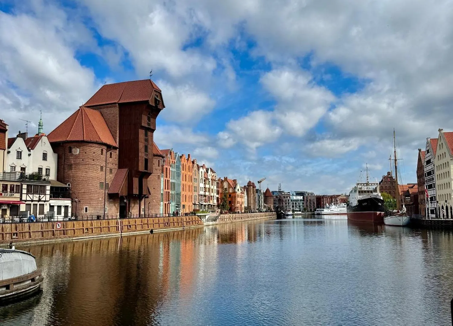 公寓 Awena Blue Sky- Apartament Nad Motlawa Gdansk Centrum 波兰